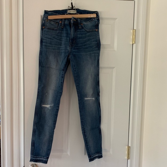 Madewell 9" Mid-Rise Skinny Jeans in York Wash - Picture 2 of 8